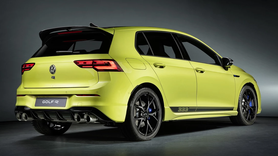 1682952-volkswagen_golf_r_333_DB2023AU00397_medium.jpg