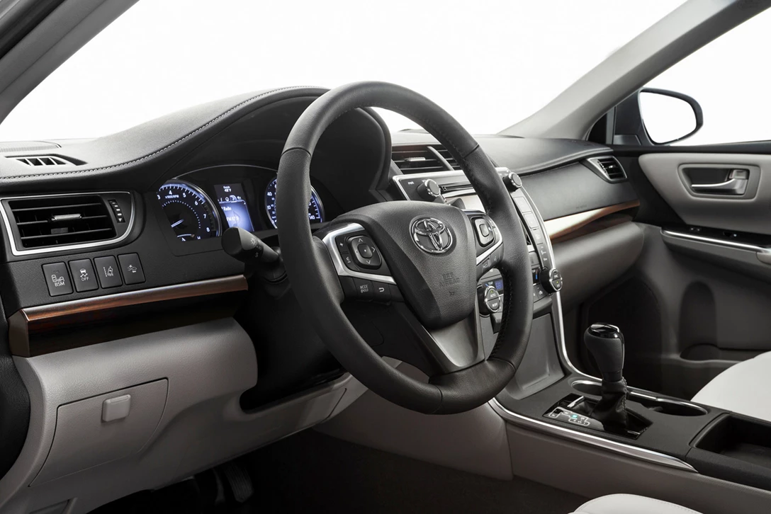 טויוטה קאמרי