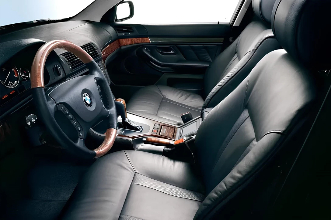 BMW-5-Series-1995-07.jpg