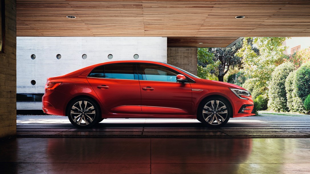 1636175-1-2020 - New Renault MEGANE SEDAN.jpeg