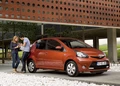 1648319-Toyota-Aygo-2012-05.jpg