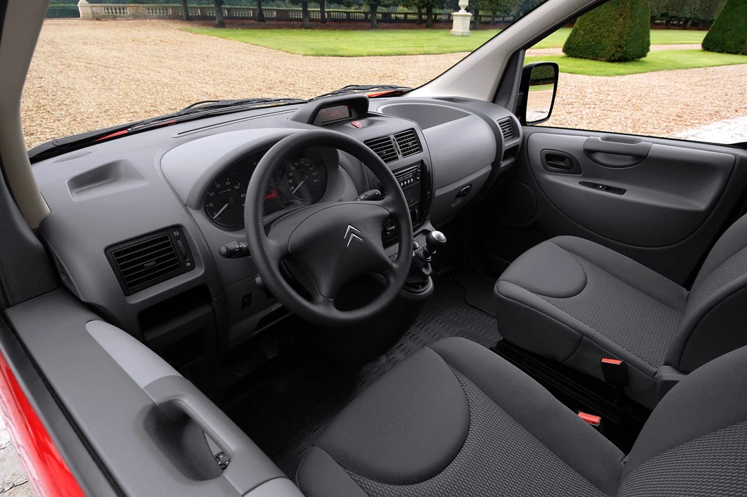 סיטרואן ג'אמפי