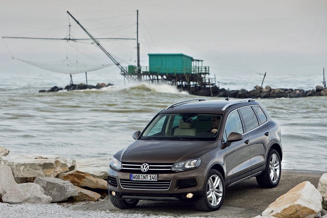 פולקסווגן טוארג 2010 