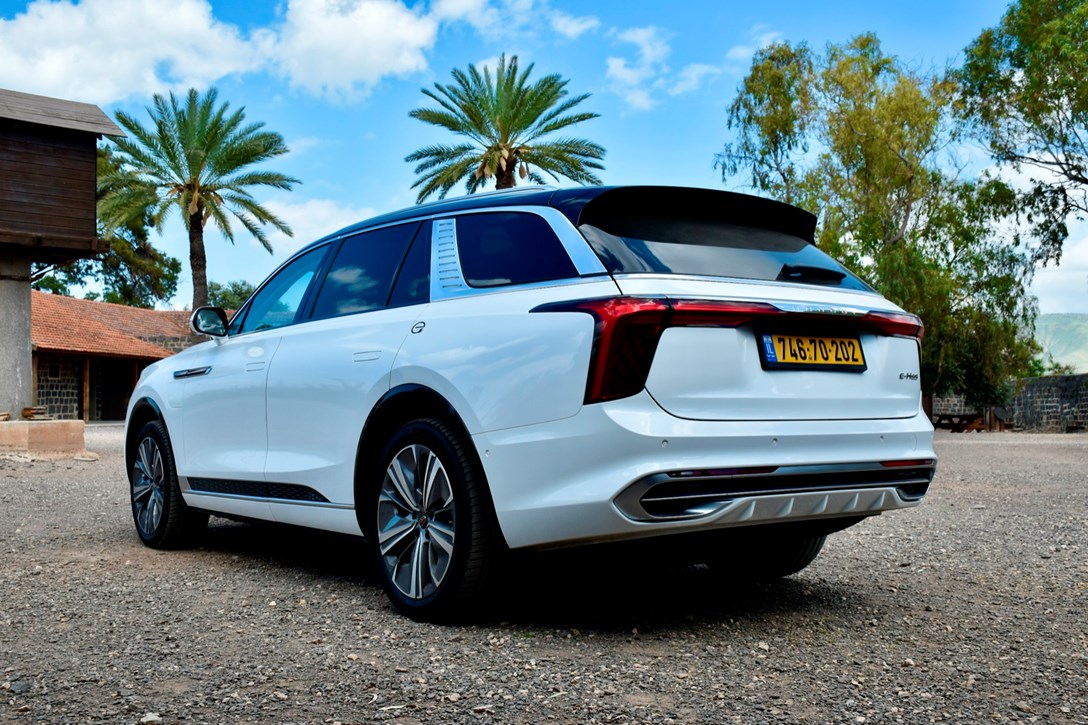 1660025-HONGQI - 2.jpeg