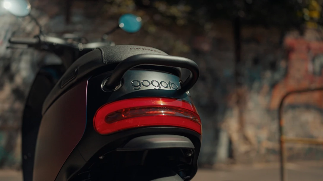 1669417-gogoro 2022.00_16_29_01.Still022 copy.jpg