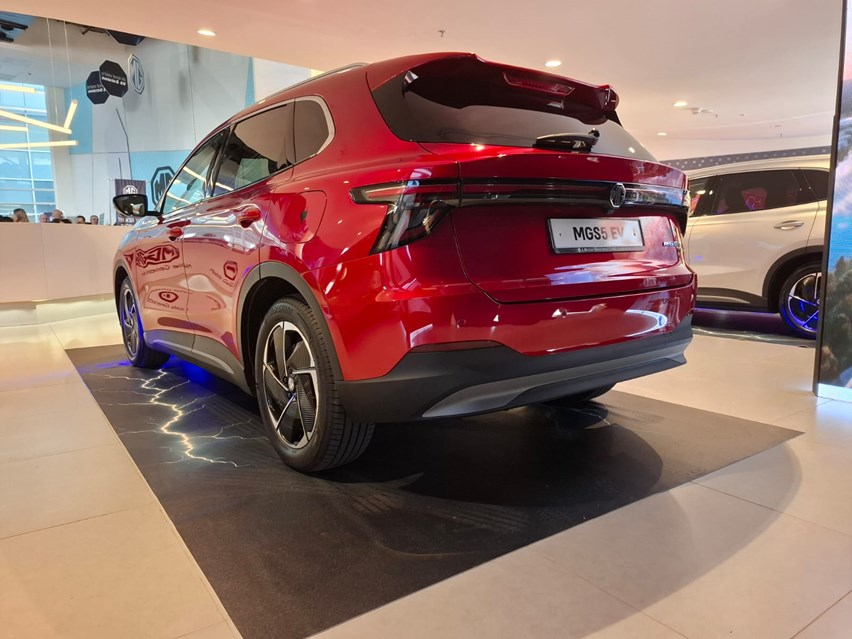 WhatsApp Image 2025-12-23 at 09.33.23.jpeg