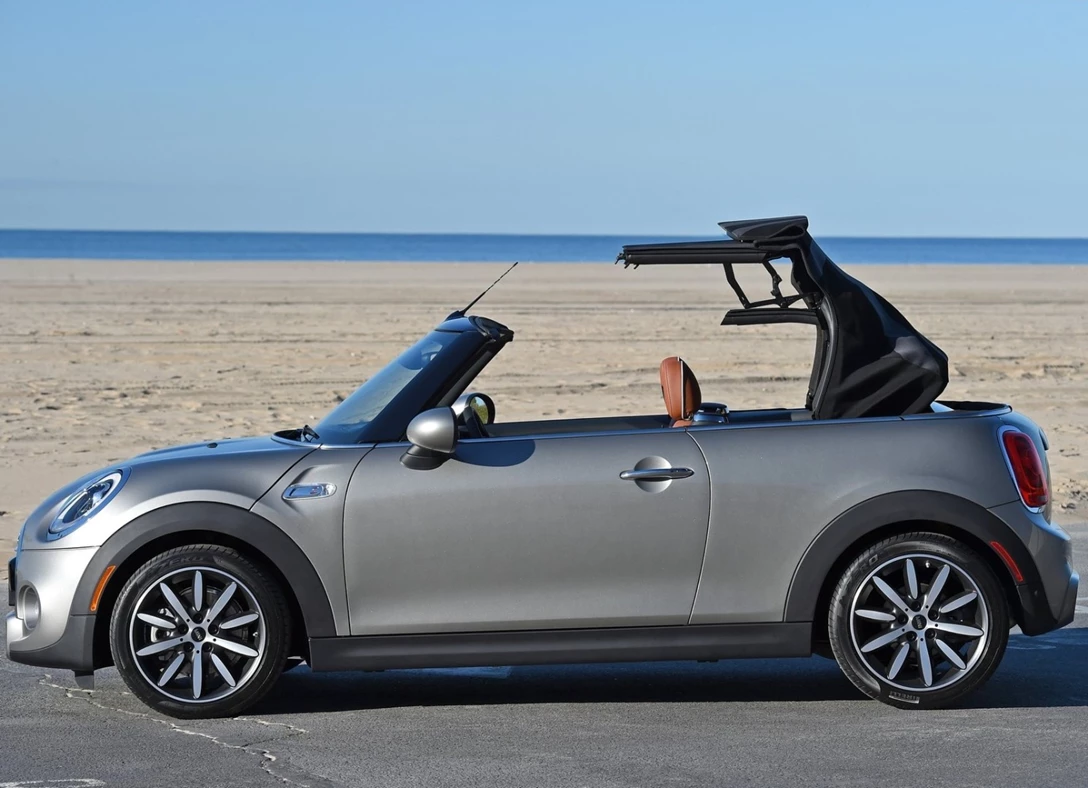 1660882-Mini-Cooper_S_Convertible-2017-05.jpg