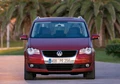 1594270-Volkswagen-Touran 5.jpg
