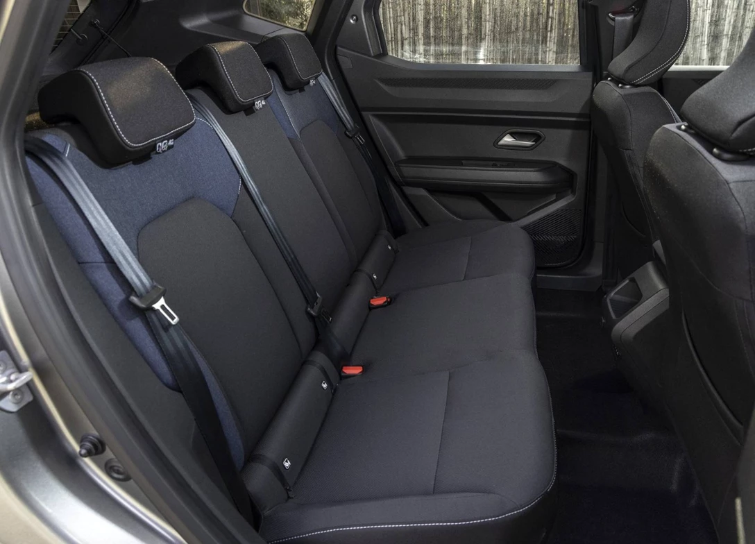 1707127-Dacia-Duster-2025-10.jpg