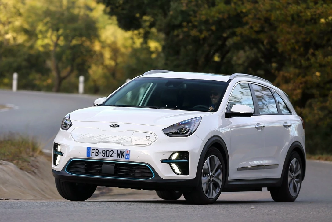 1620048-קיה נירו חשמלי (8).jpg