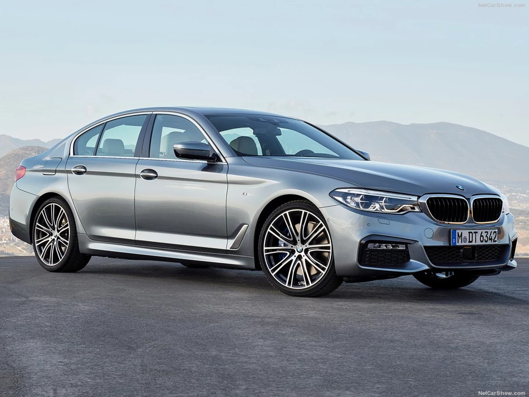 1583351-BMW-5-Series 2.jpg