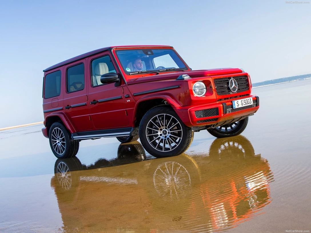 1664151-Mercedes-Benz-G-Class-2020-02.jpg