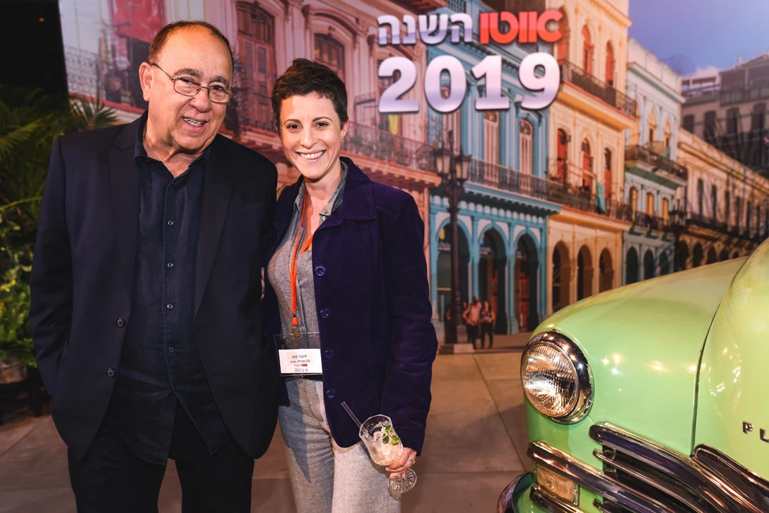 1611657-   (17 of 339).jpg