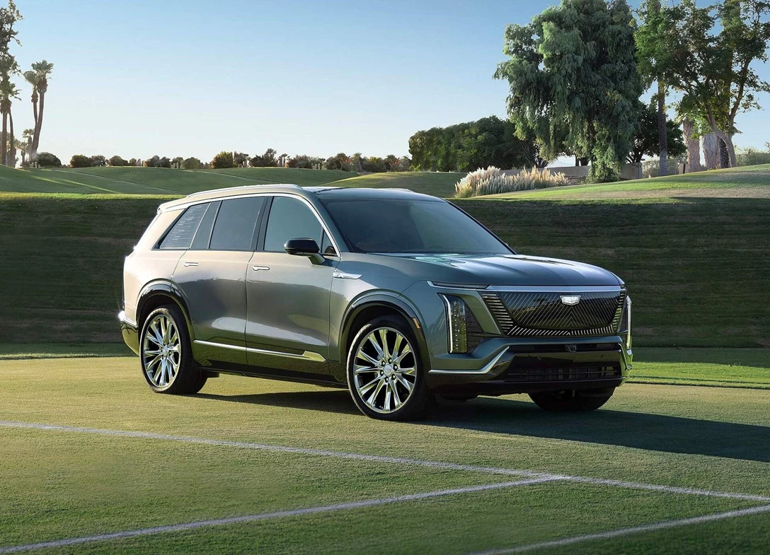 Cadillac-Vistiq-2025-01.jpg