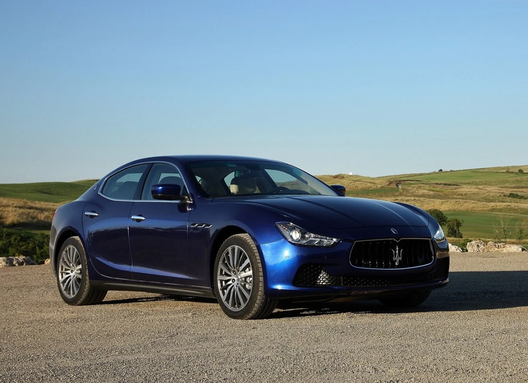 1664255-Maserati-Ghibli-2017-04.jpg