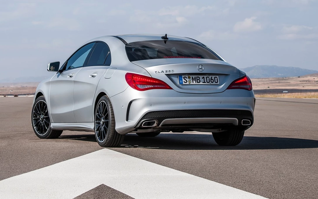 1698344-Mercedes-Benz-CLA-Class-2014-1600-3d.jpg