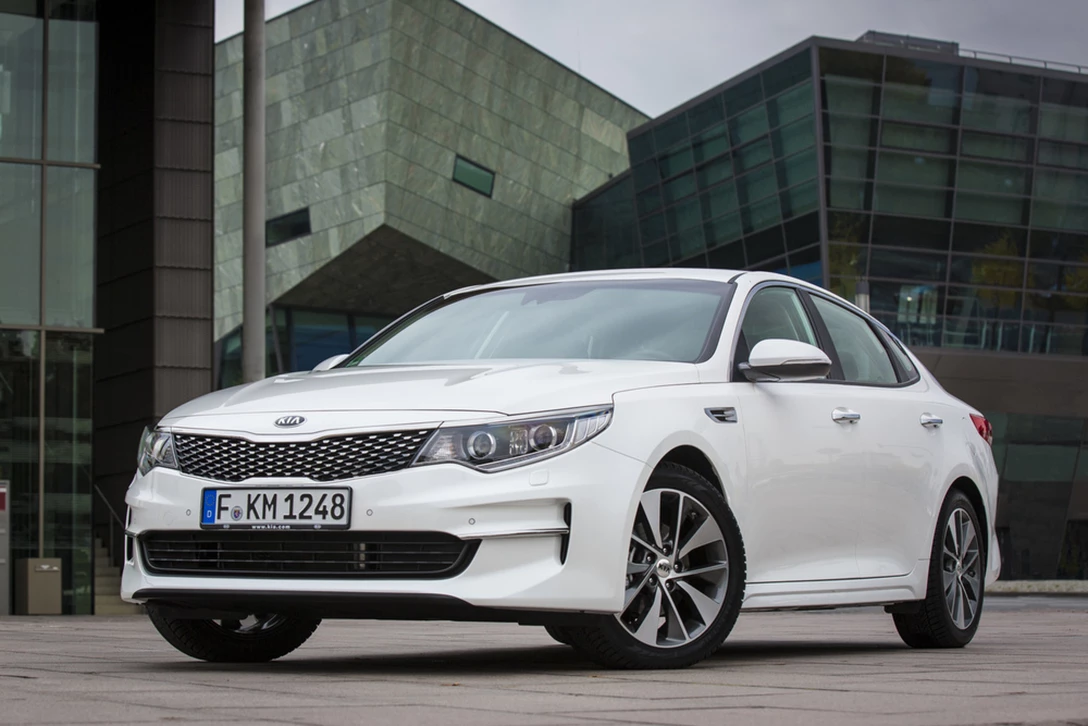 קיה אופטימה דור שני