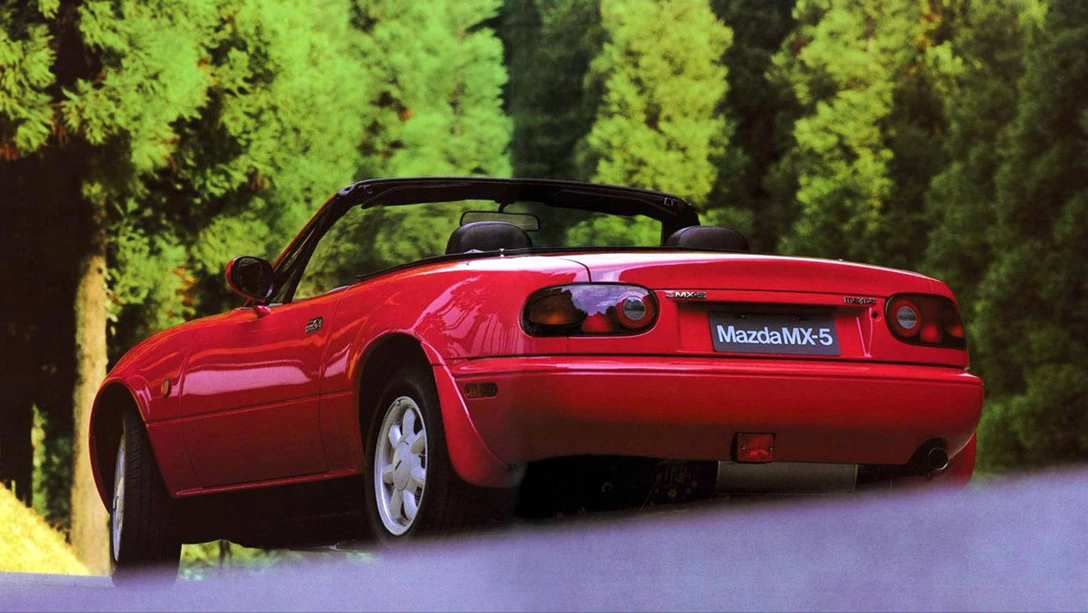 1677455-Mazda-MX-5-1989-1280-06.jpg
