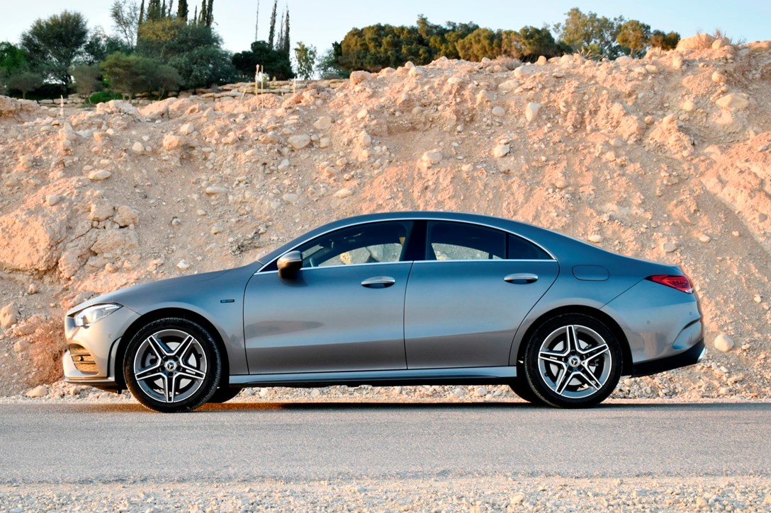 1652619-CLA2250e - 10.jpeg