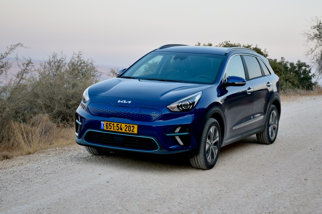 1648383-kianiroev - 2.jpeg