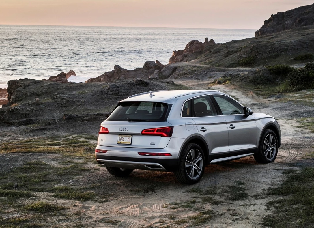 1649564-Audi-Q5-2017-04.jpg