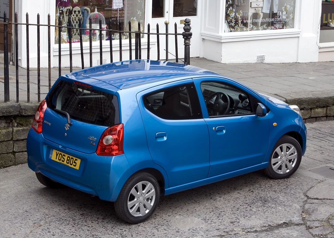 Suzuki-Alto-2014 (2).jpg
