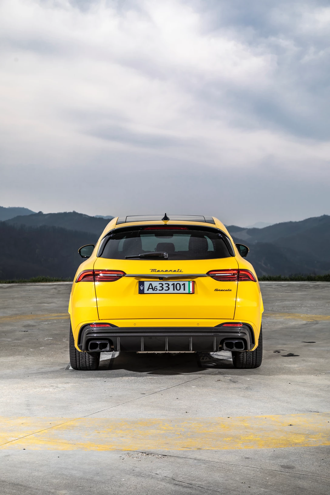 1665711-19326-MaseratiGrecaleTrofeoGialloCorse.jpg