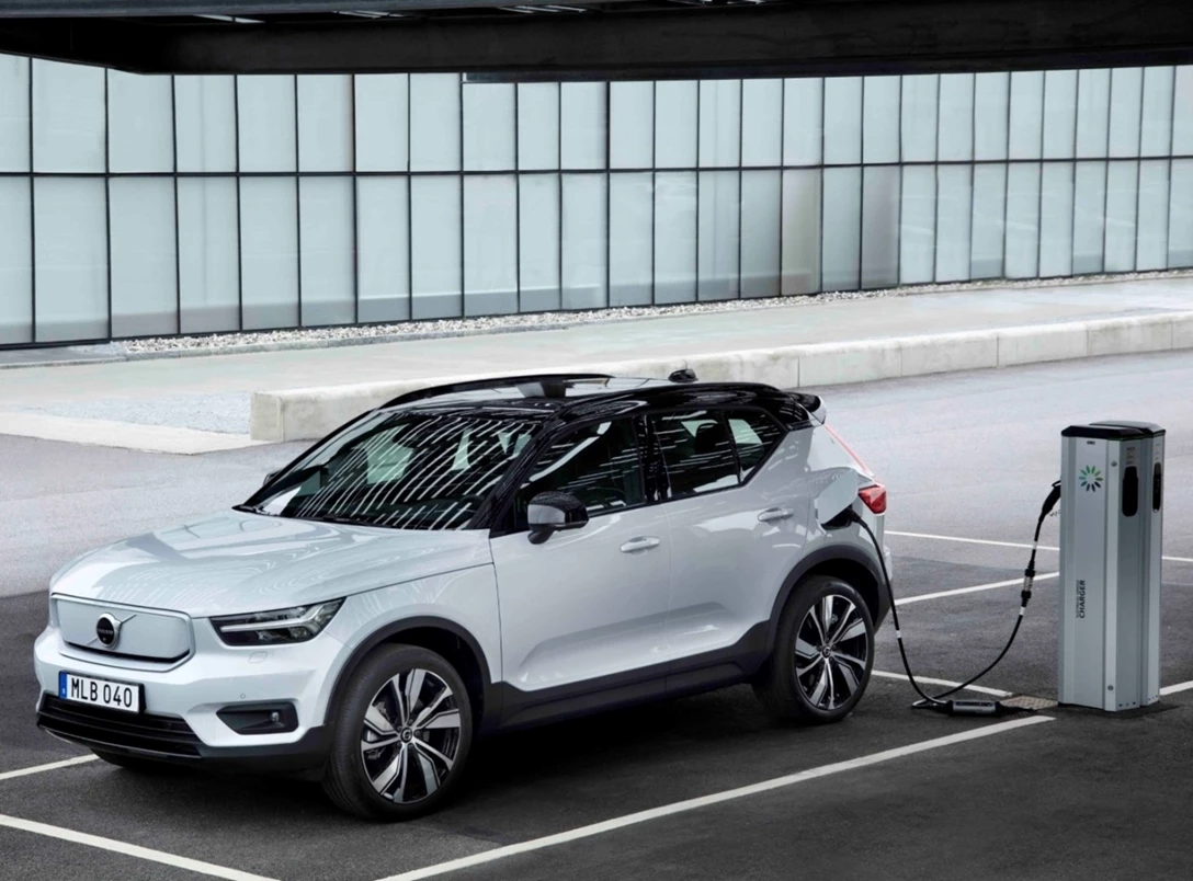 1655103-Volvo-XC40_Recharge-2022-09.jpg