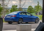 1698265-Mercedes-Benz-C-Class-2024-02.jpg