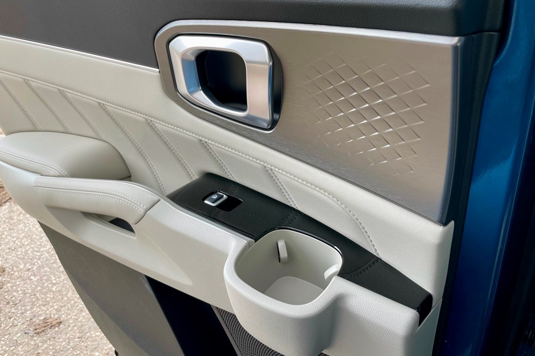 1655887-SORENTO 25 - 1.jpeg