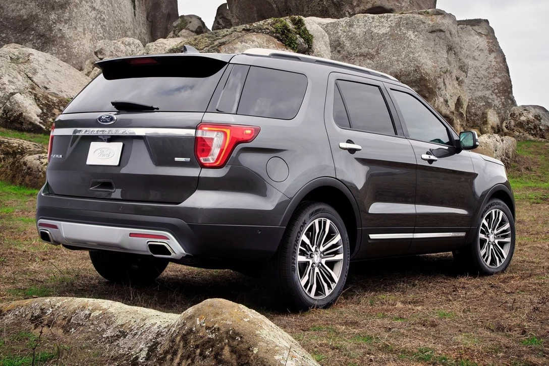 1596875-רכב למשפחה מעל 200 אלף שקל (10).JPG