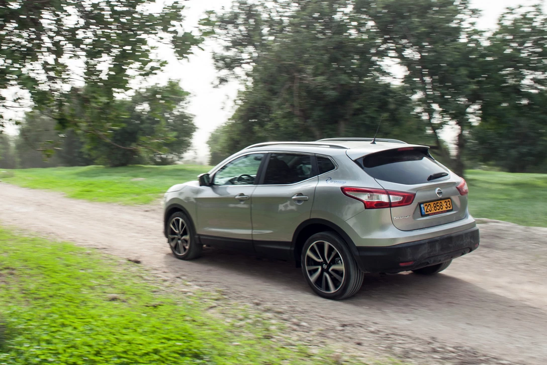 1589374-ניסאן קשקאי מול מאזדה CX-5 מבחן דרכים (15).jpg