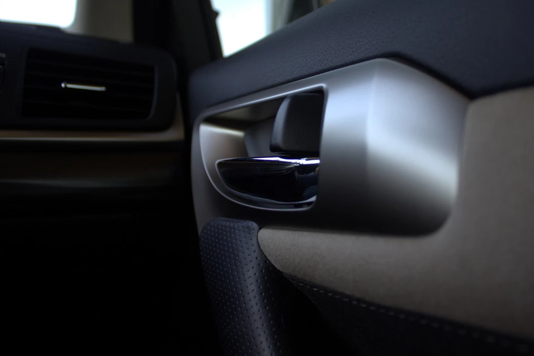 1596370-לקסוס CT200h מבחן דרכים (9).jpg