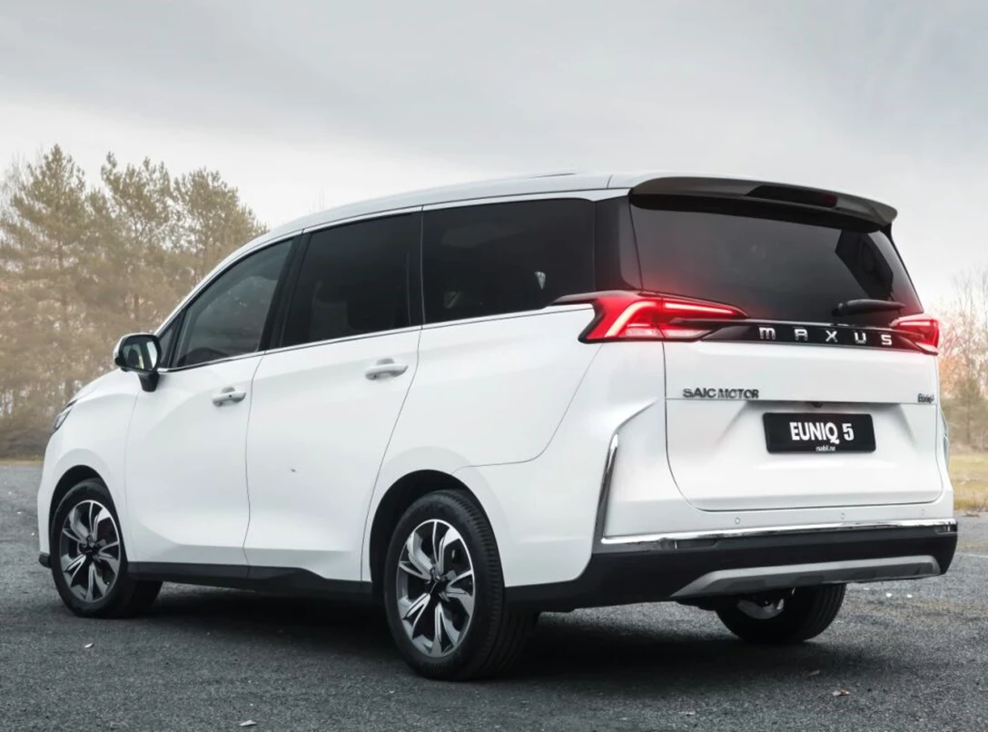 1688617-maxus_euniq_5_2.jpg