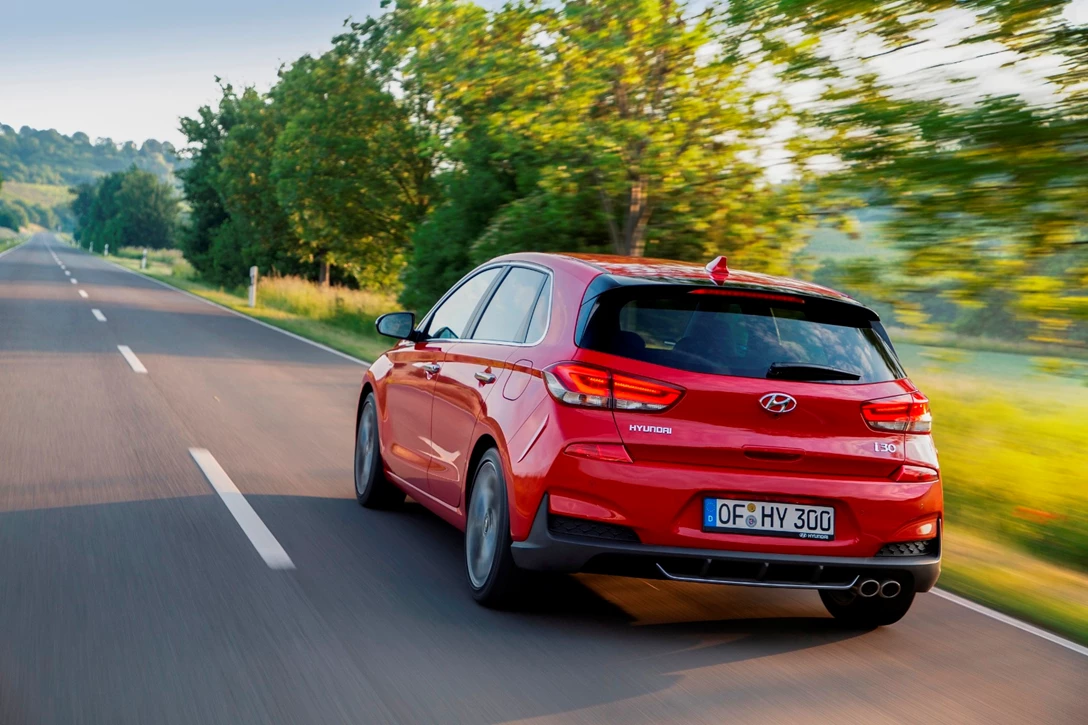 1600524-Hyundai i30 N Line (2).jpg