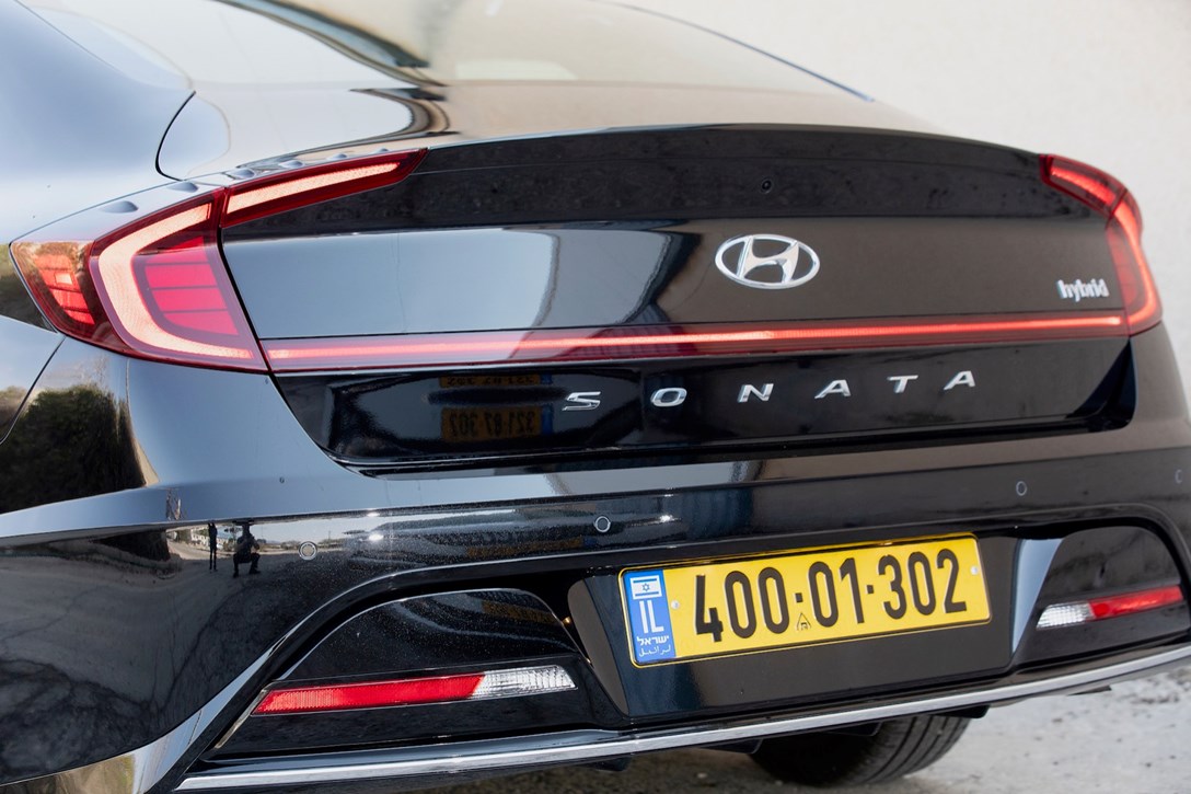 1638771-סונטה מול סופרב - 6.jpeg