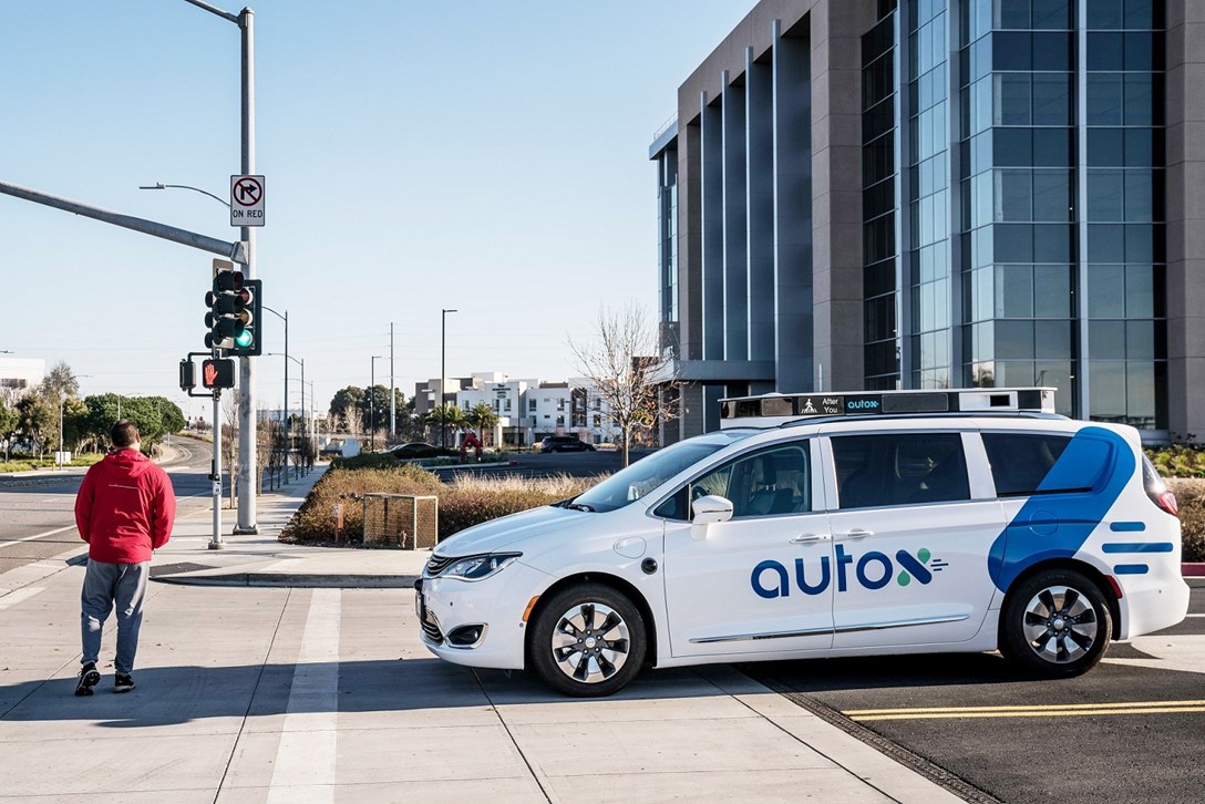1643140-AutoXDriverlessFleet.jpeg