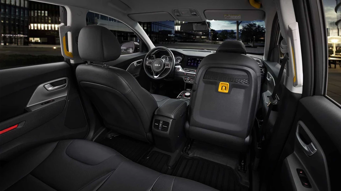 1667106-2022-kia-niro-plus (5).jpg