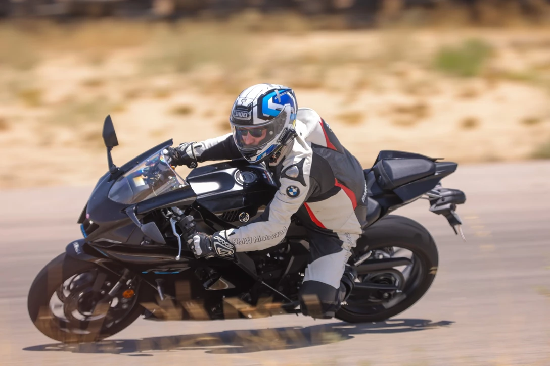 1671927-cushmaro r7 -003.jpg