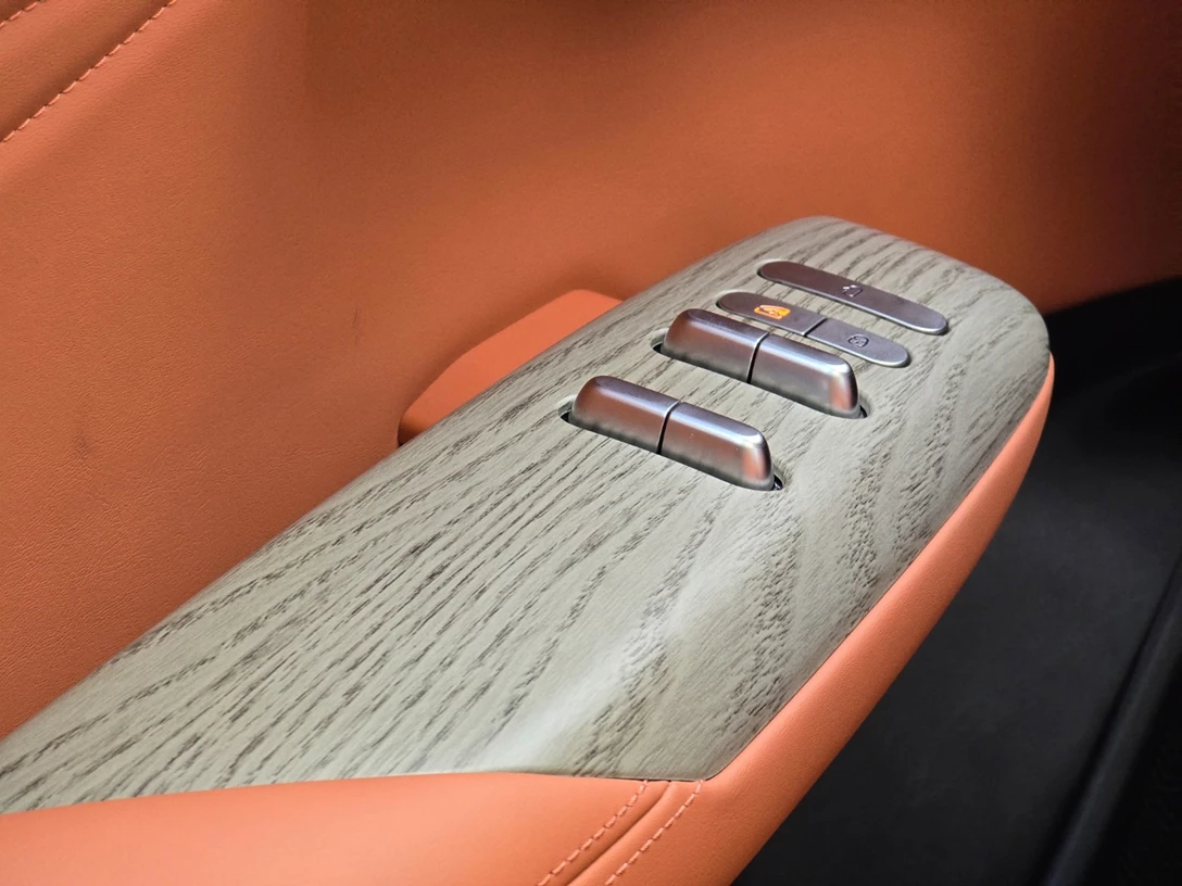 1705660-deepal (52).jpg