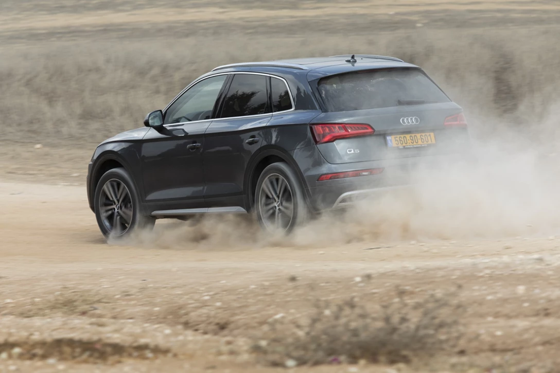 1606242-אודי Q5 (6).jpg