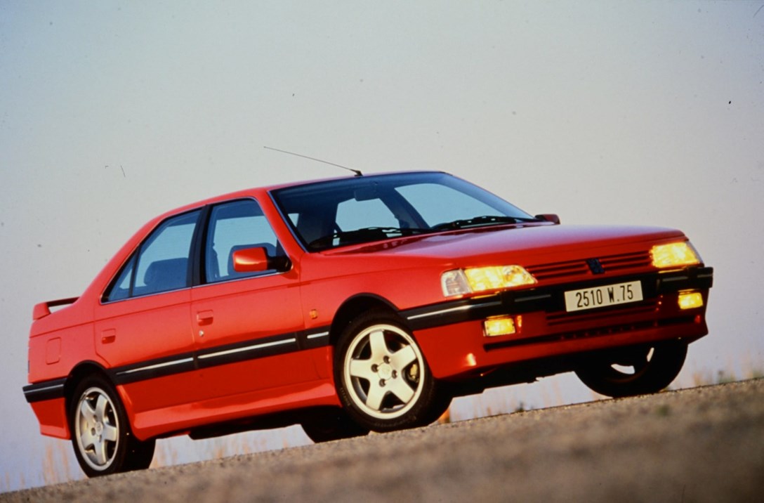 1686319-peugeot-405-t16-1-min.jpeg