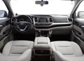 1659367-Toyota-Highlander-2015-06.jpg