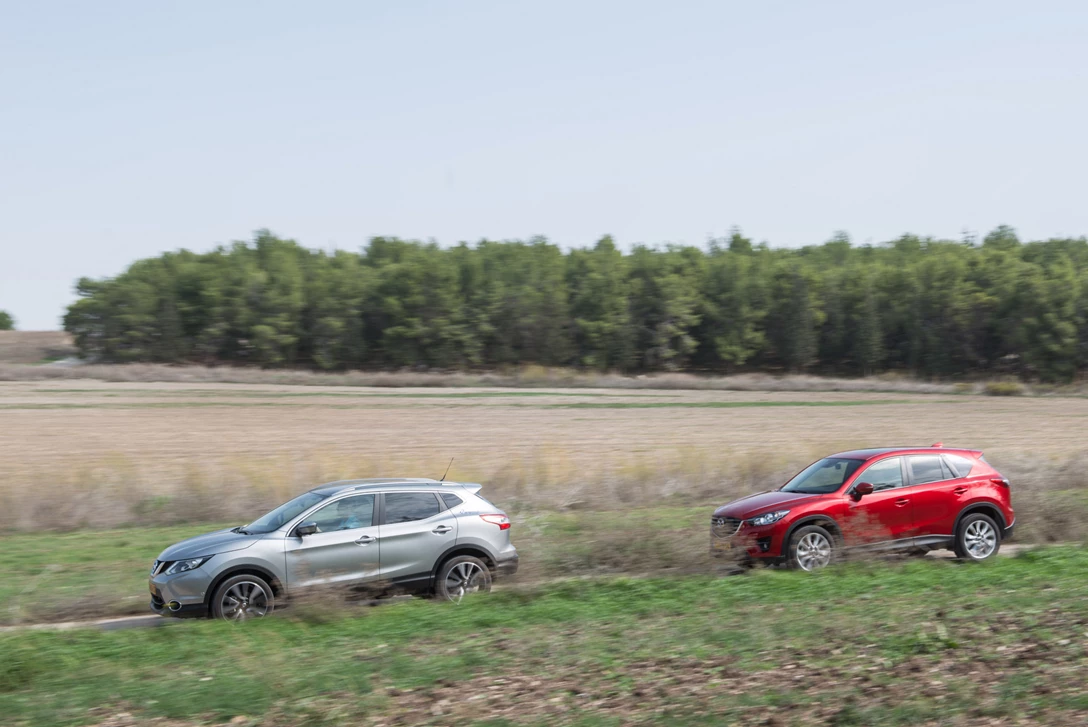 1589375-ניסאן קשקאי מול מאזדה CX-5 מבחן דרכים (7).jpg