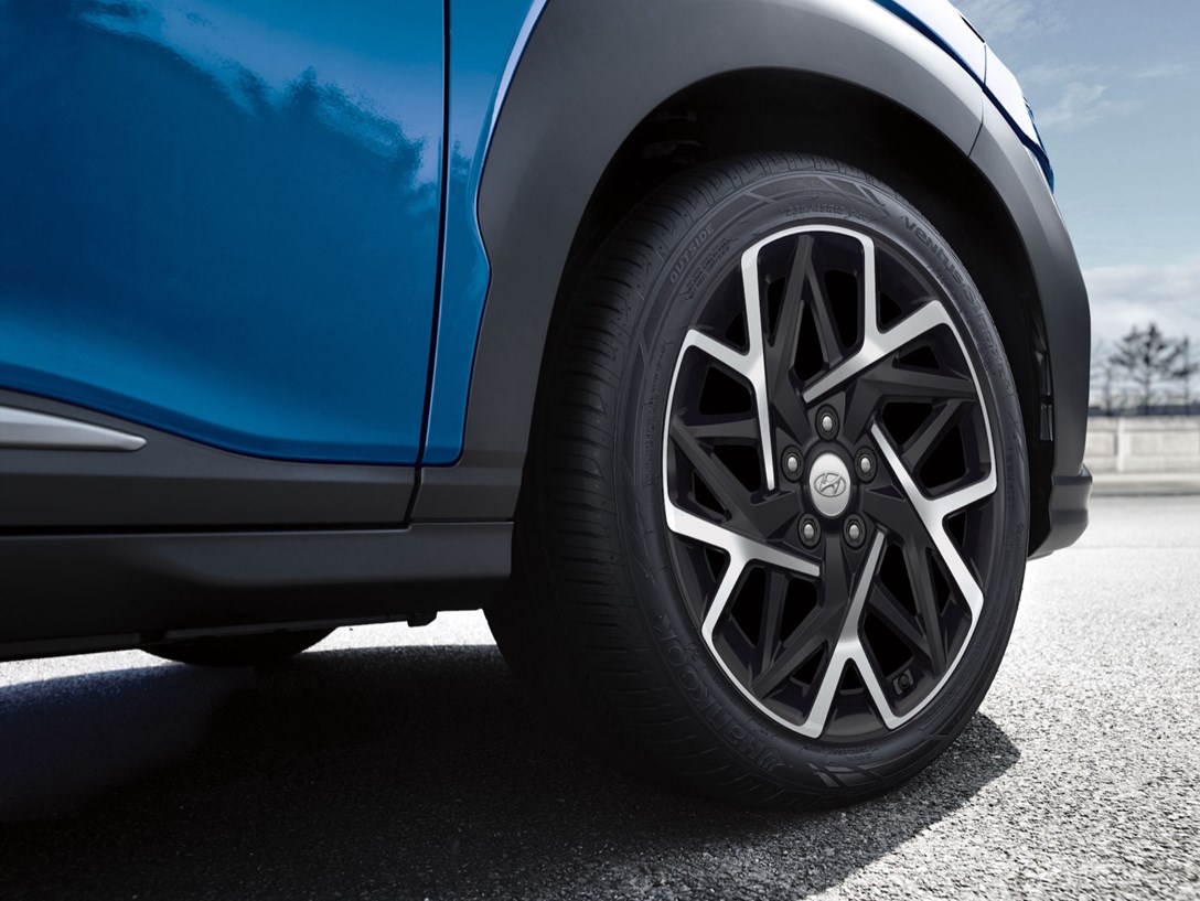 1657831-KONA HYBRID - 15.jpeg