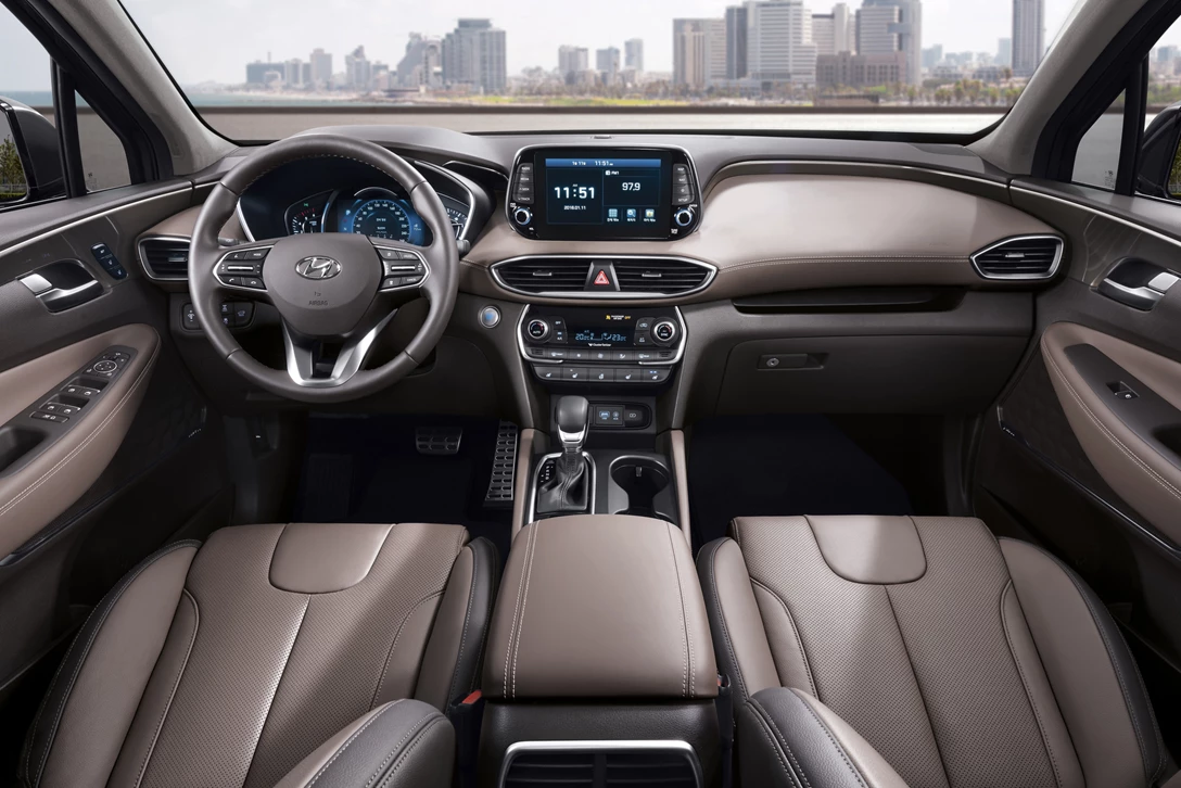 1591303-יונדאי סנטה פה החדש 2018 (4).jpg