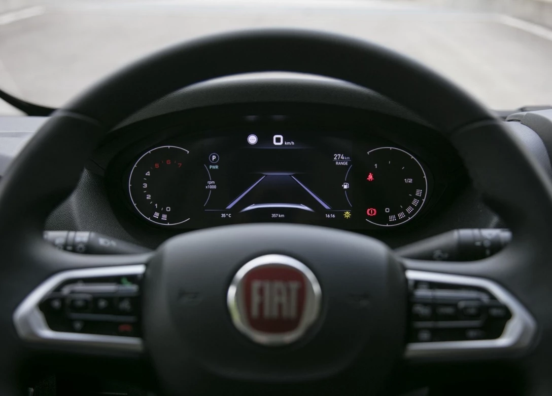 1683283-Fiat-Ducato-2023-06.jpg
