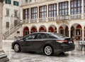 1645035-Toyota-Camry_Hybrid-2019-02.jpg