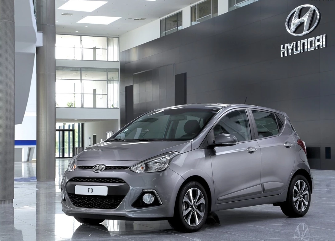 1641360-Hyundai-i10-2015-03.jpg