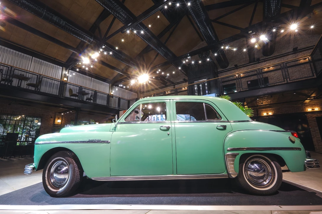 1611769-  (25 of 127).jpg